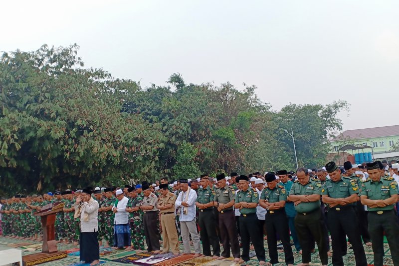 Personel Satgas Karhutla Sumsel gelar sholat istisqo
