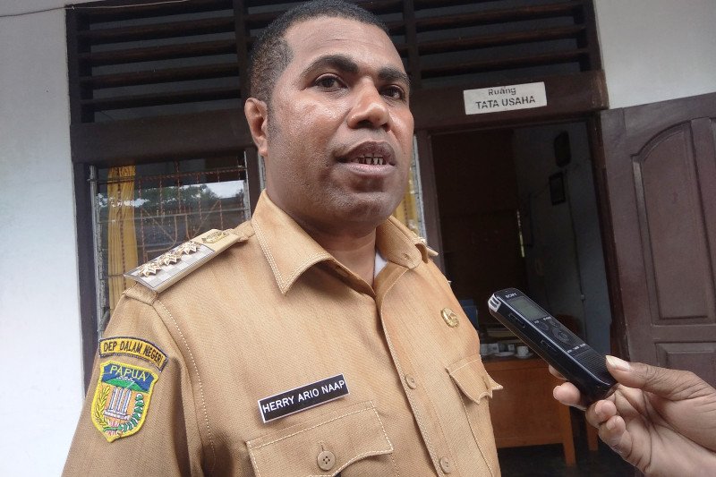 Bupati Biak Numfor harap Jokowi-Ma'ruf Amin perhatikan pendidikan warga Papua