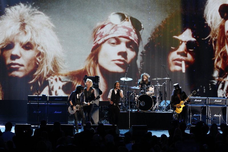 Single Guns N Roses tembus 1 miliar penonton di Youtube