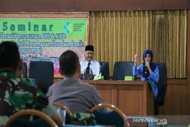 Dinkes Kulon Progo edukasi masyarakat agar waspada kehamilan
