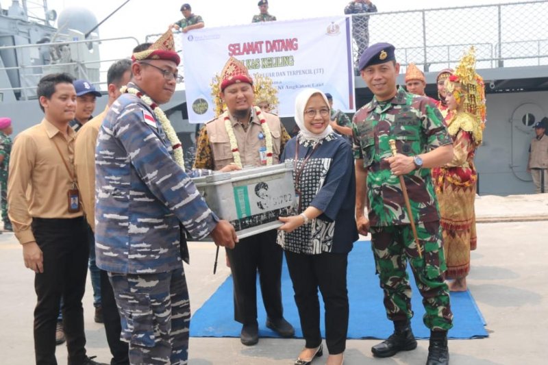 Danlanal Palembang sambut tim kas keliling BI-KRI Barakuda