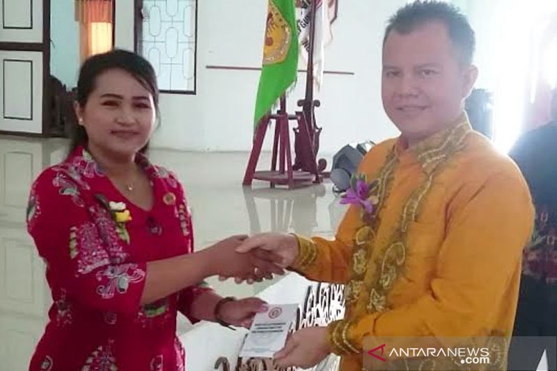 Bupati Gumas: Perawat miliki pengaruh besar dalam pembangunan kesehatan
