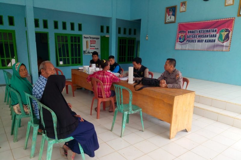 Polres Way Kanan gelar bhakti kesehatan