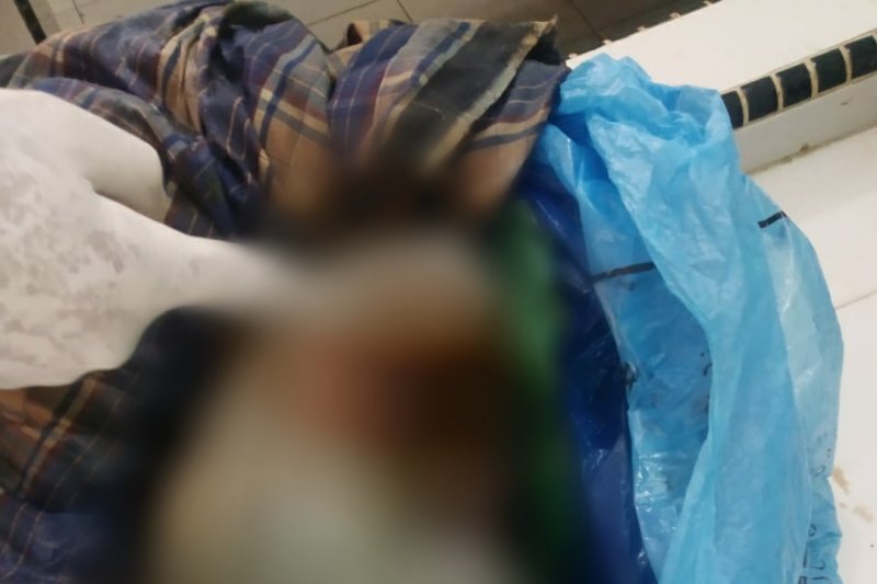 Diduga hasil hubungan gelap, mayat bayi ditemukan dalam karung goni yang dihinggapi lalat