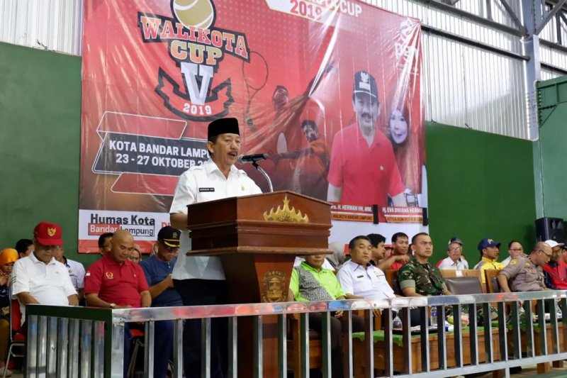Kejuaraan tenis Wali Kota Cup V diharapkan mampu menjaring atlet berbakat