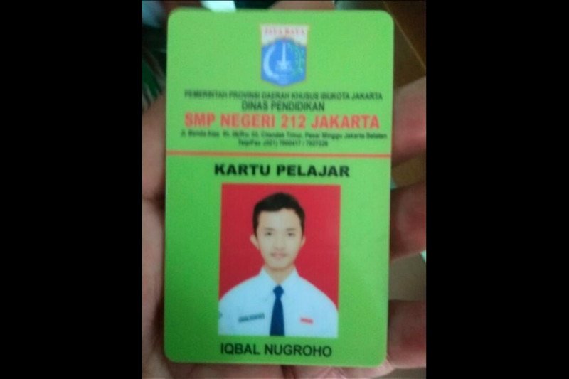 Tiga siswa SMP tenggelam di kolam renang Cilandak