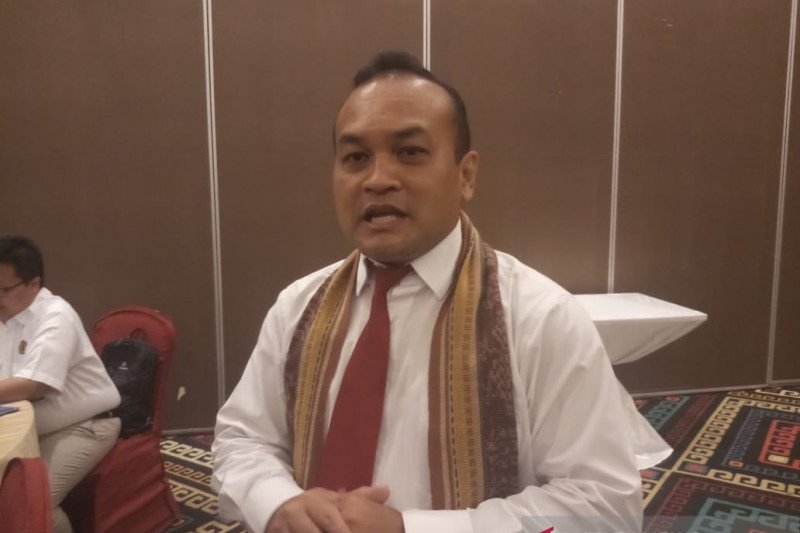 PLN NTT kejar rasio elektrifikasi 90 persen pada akhir 2019