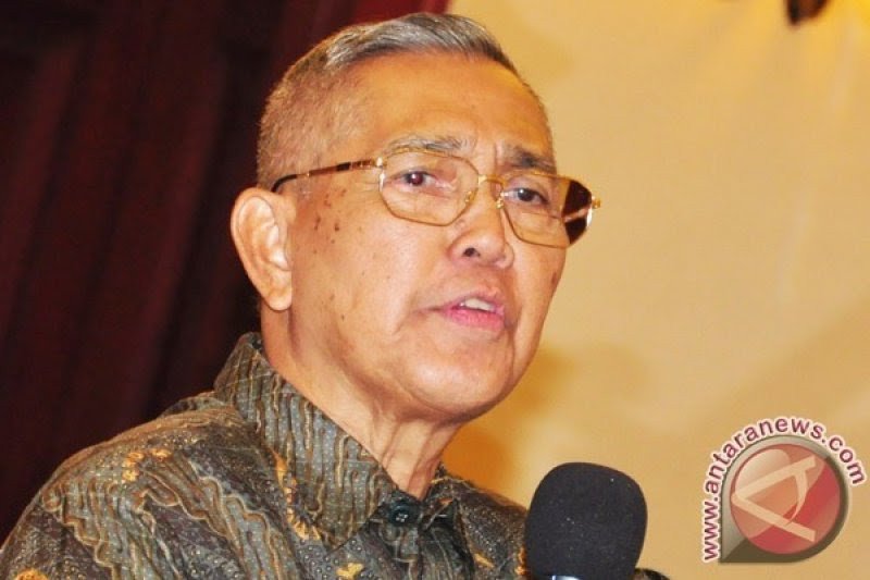 Try Sutrisno nilai jabatan menteri pertahanan patut untuk Prabowo