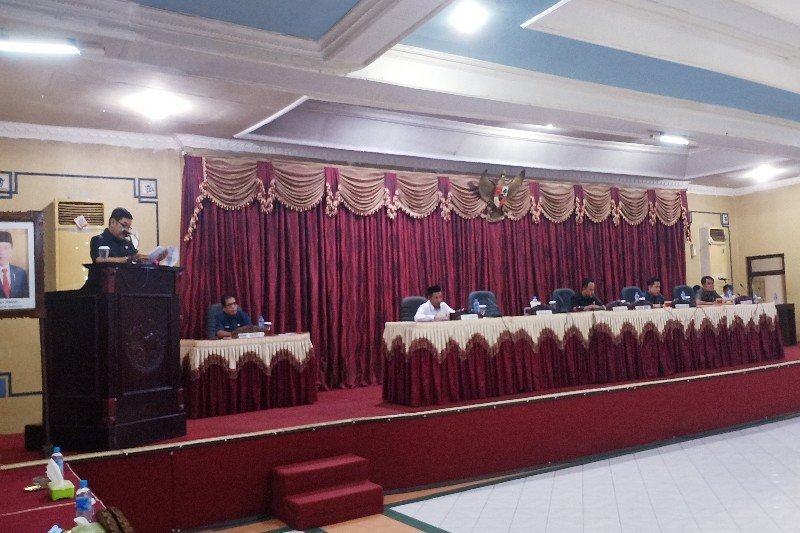 Ampera sampaikan jawaban atas pemandangan umum fraksi DPRD Bartim