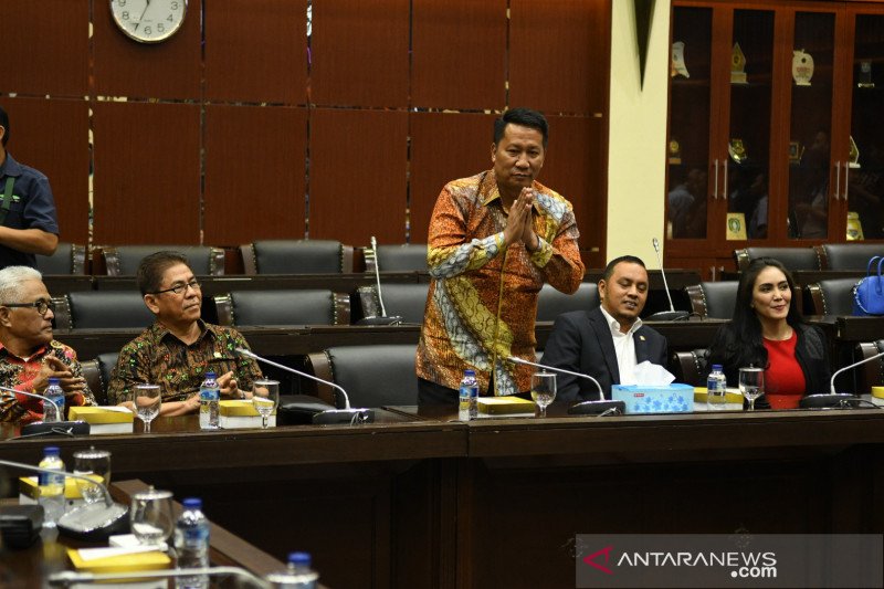 Politisi Gerindra Supratman Andi Agtas terpilih menjadi Ketua Baleg DPR