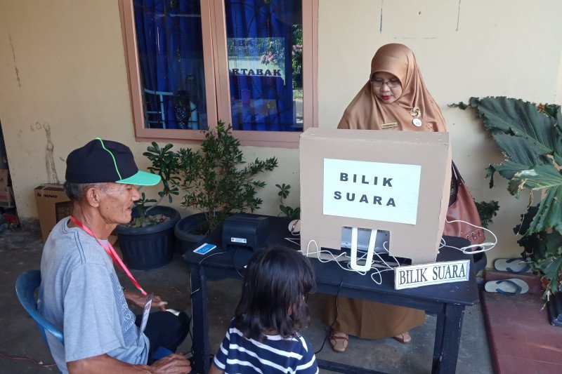 Dua Nagari di Agam lakukan Pilwana tahap pertama secara e-voting