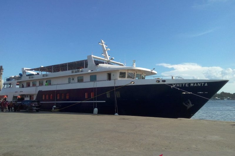 Dispar Sultra hadirkan kapal wisata bantu pelancong nikmati wisata maritim