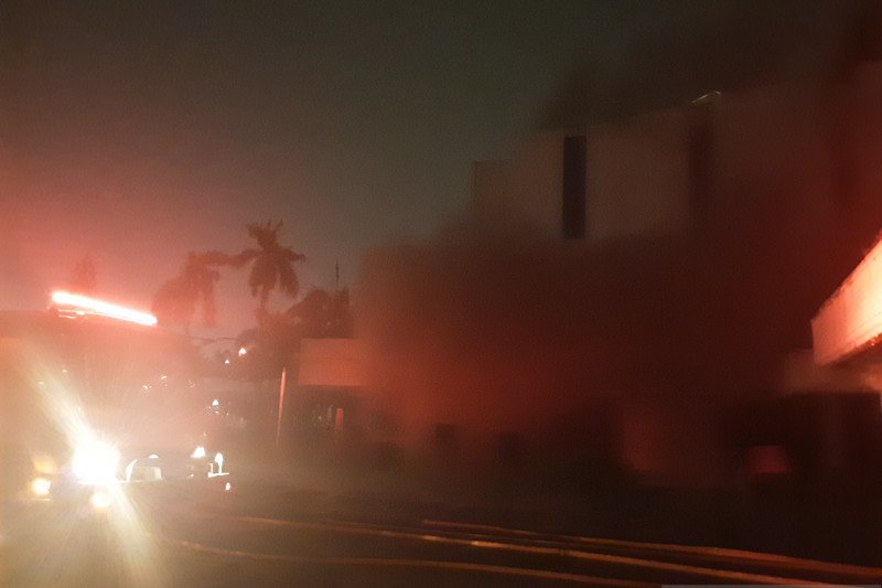 14 unit Damkar padamkan Hailai semalam