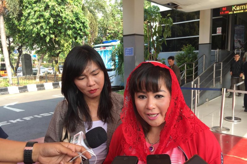 Dewi laporkan Novel Baswedan ke Polda Metro Jaya