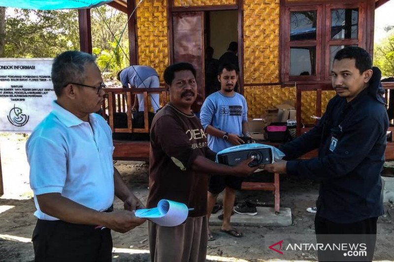KKP bantu pondok informasi untuk pokmaswas Pedan Wutun
