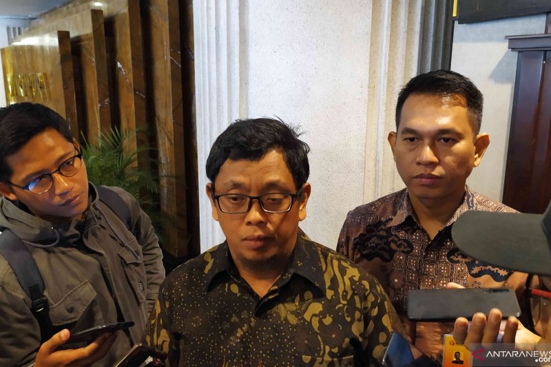 Bawaslu Jabar ingatkan petahana tak pakai APBD untuk modal politik