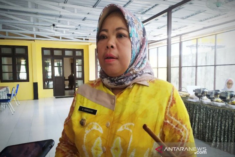 Pendidikan unsur prioritas dalam membangun SDM, kata Bupati Kobar