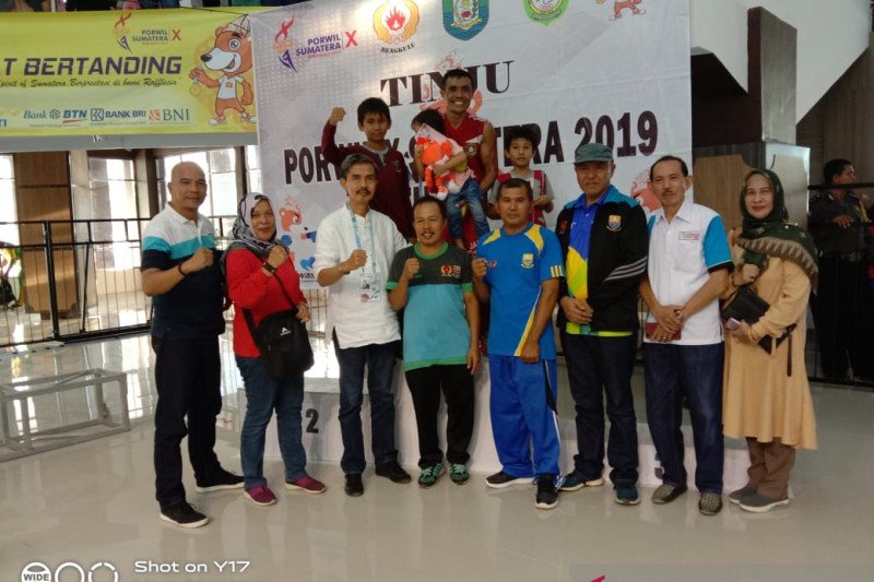 Riau juara umum Porwil X Sumatera, tuan rumah Bengkulu harus rela di urutan ketiga