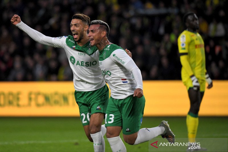 Bangkit Dan Jungkalkan Nantes 3 2 Saint Etienne Masuk Tiga Besar Antara News Banten
