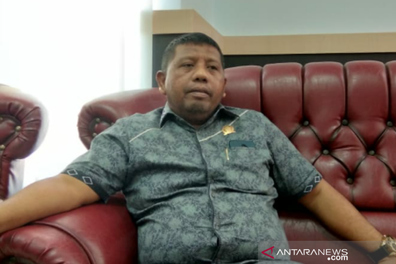 DPRD sebut PemkotKendari akan dapat bantuan armada pengangkut sampah
