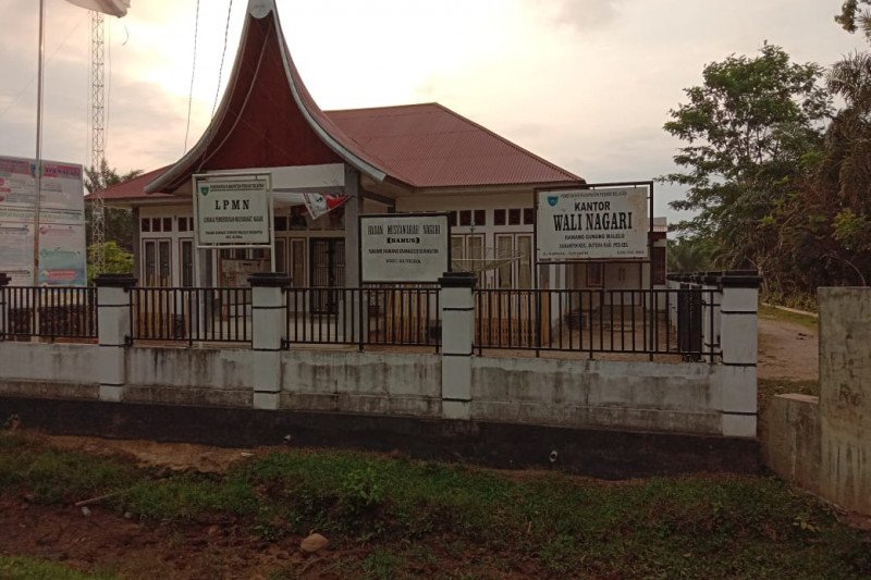 Bamus Rawang Gunung Malelo Surantih tengahi dugaan perselingkuhan Wali Nagari