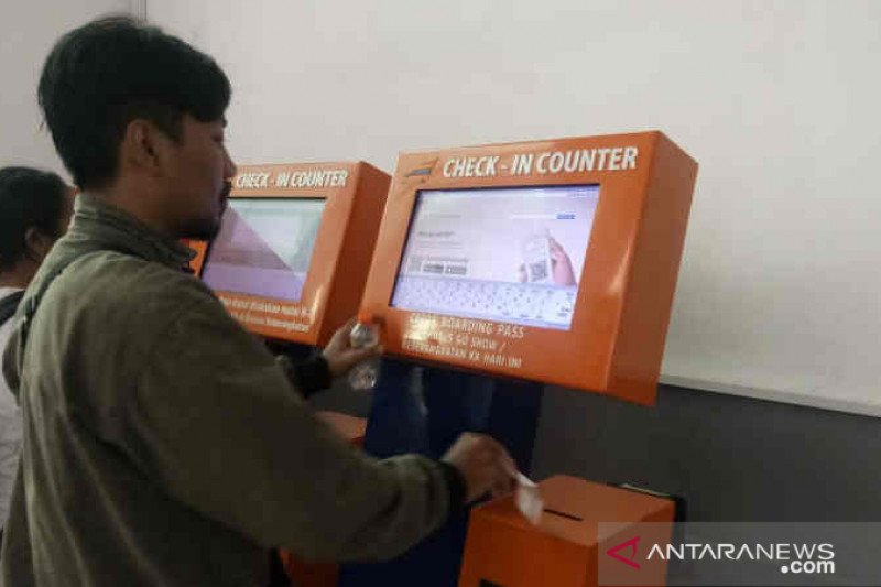 Perjalanan kereta di stasiun Cirebon berubah per 1 Desember
