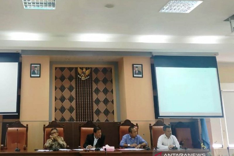 Bapemperda DPRD Sulsel tunda pembahasan enam Ranperda tahun 2020