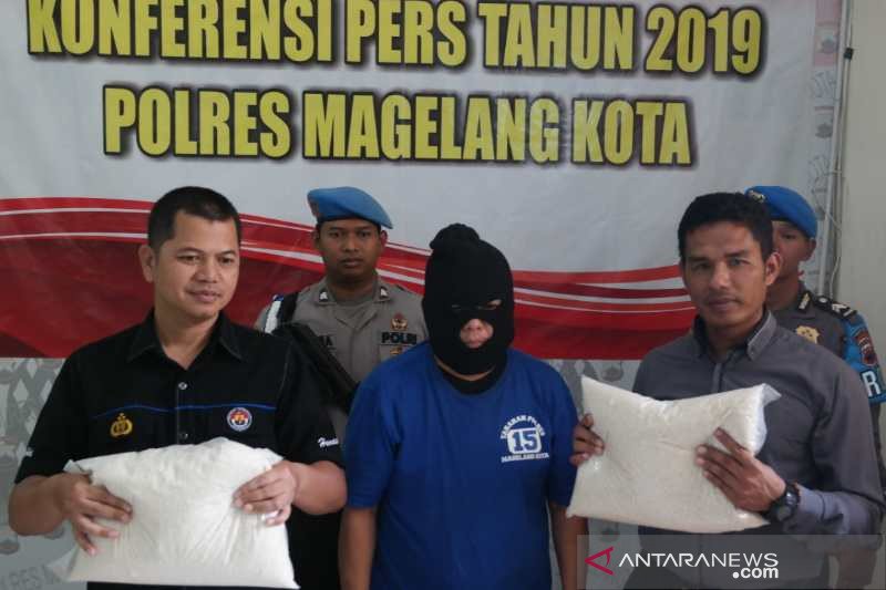 Pelaku penipuan pembelian beras ditahan