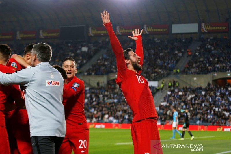 Kualifikasi Piala Eropa — Polandia dan Austria lolos ke putaran final Piala Eropa wakili Grup G