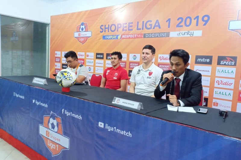 Liga 1 -- PSM Makassar kalahkan Persipura 4-0