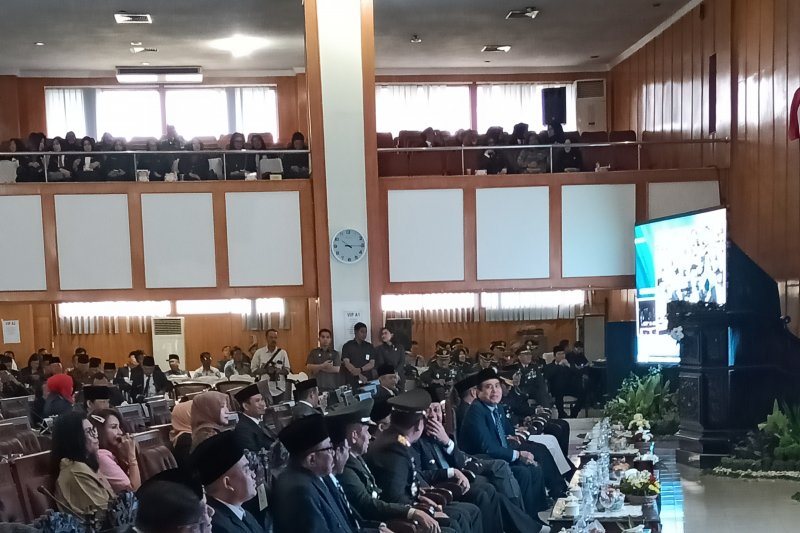 Pemprov Sumsel utamakan perbaikan jalan di tiga kabupaten