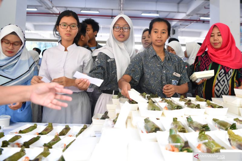 KKP gelar kegiatan makan ikan bersama