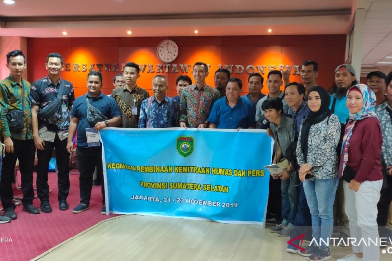 Gubernur akan berikan kendaraan operasional PWI Sumsel