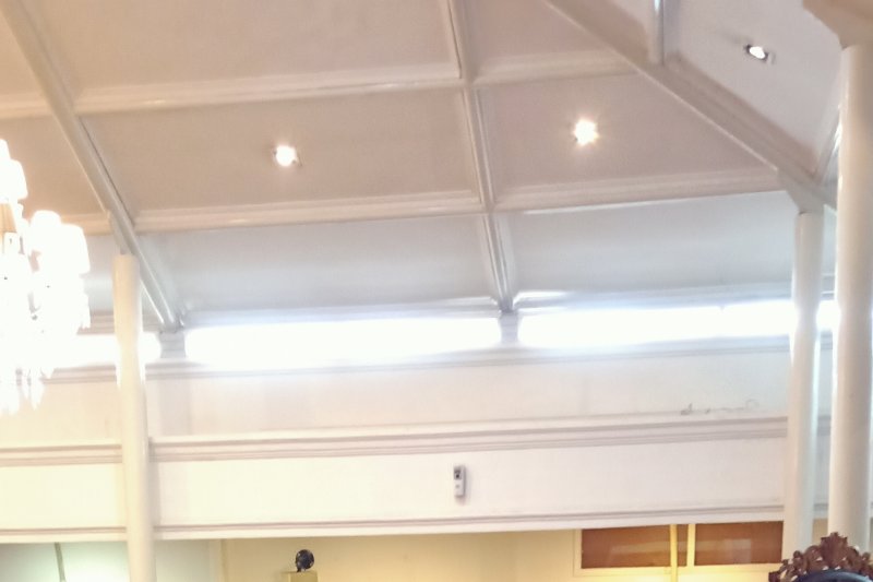 Anne Avantie diajak untuk perkenalkan kain songket