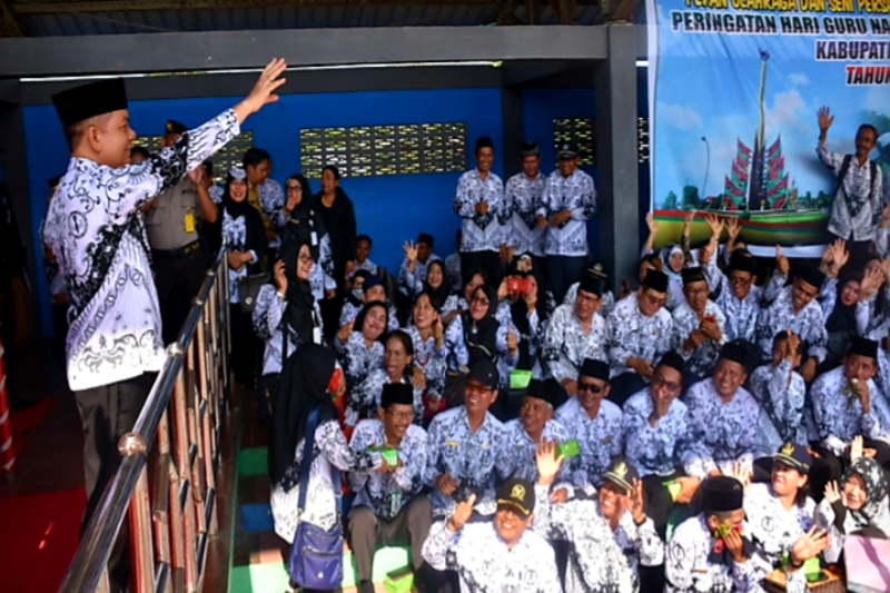 Pemkab Kapuas sediakan program pascasarjana bagi para guru