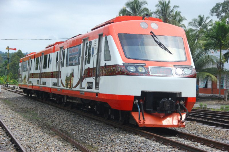 Kai Sumbar Ubah Sejumlah Rute Perjalanan Kereta Api Berikut