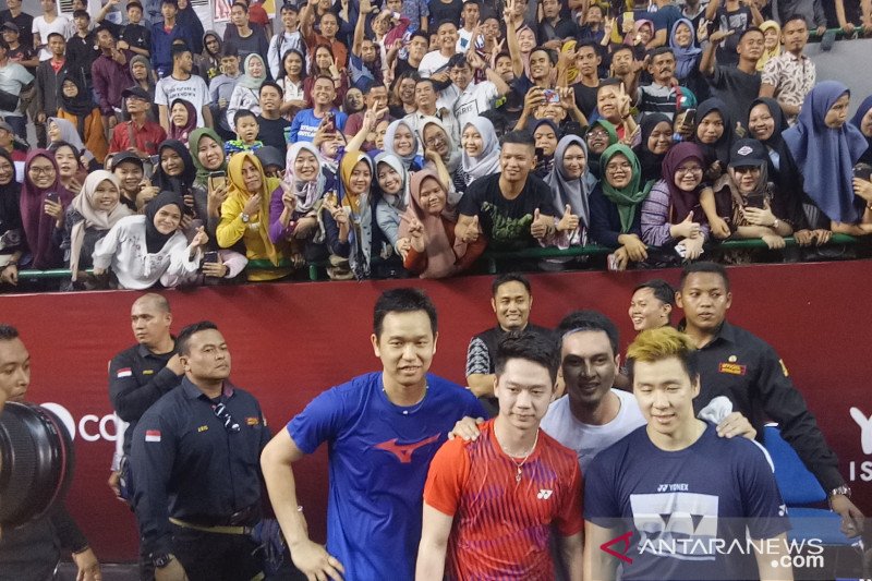 Tiga wakil Indonesia siap tempur di semifinal BWF World Tour Finals 2019