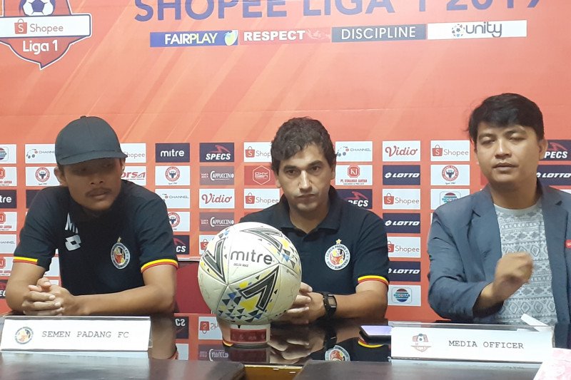 Waduh, Semen Padang FC ditinggal dua pemain menikah di saat genting