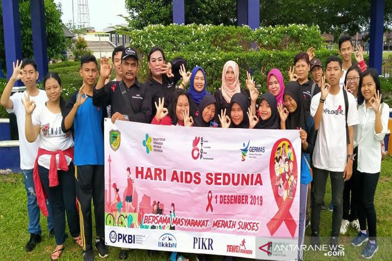 PKBI Barut gelar aksi simpatik peduli HIV/AIDS