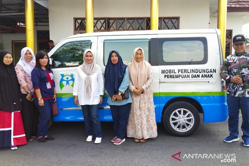 KPPPA bantu dua unit mobil Perlindungan Perempuan dan Anak untuk Sulsel