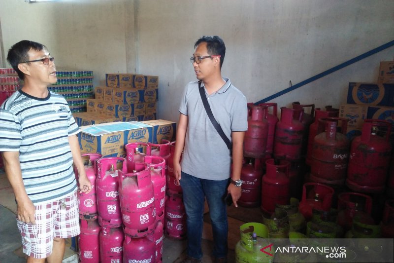 Agen imbau pangkalan di Parigi gunakan elpiji non-subsidi