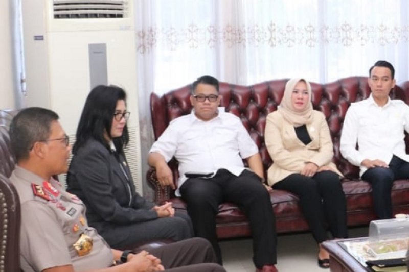 Kapolda Sumsel ajak wakil rakyat tingkatkan kamtibmas jelang Pilkada