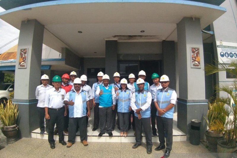 PLN Jayapura bentuk tim pemutusan dan penyambungan listrik