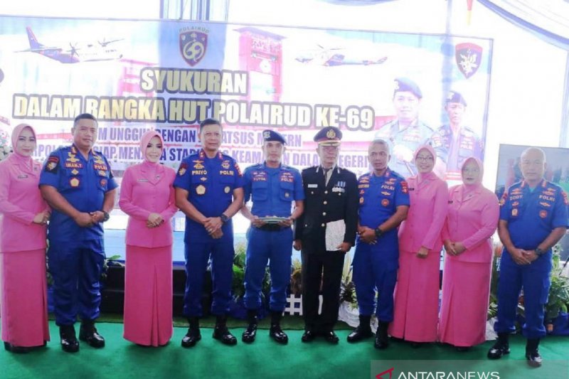 Kapolda Sumsel minta Polairud kreatif layani masyarakat di perairan