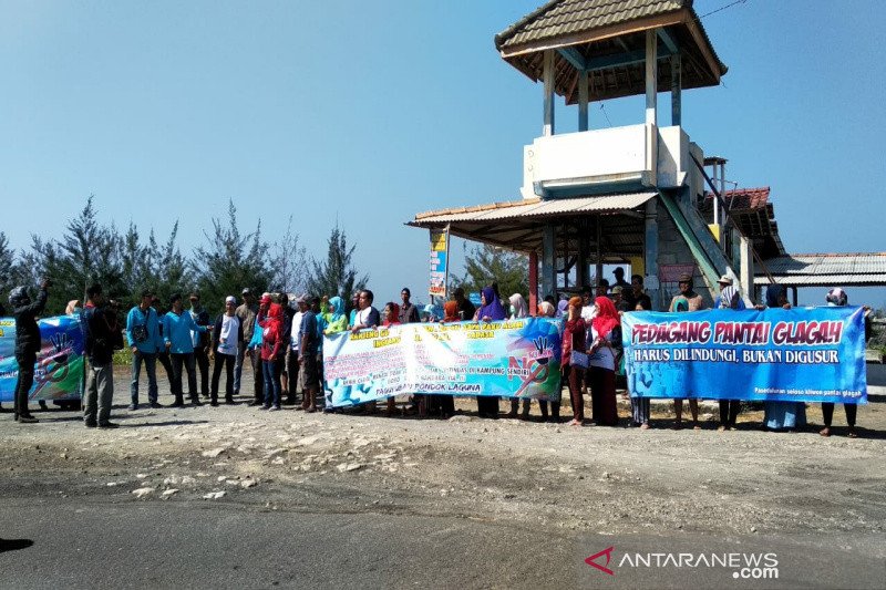 Kulon Progo dinilai belum memiliki konsep relokasi pedagang Glagah