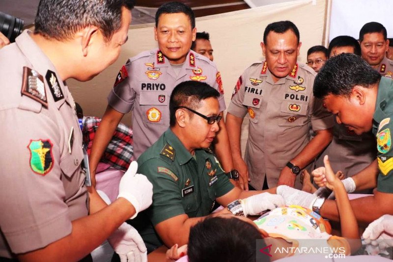 Kabaharkam Polri gelar bhakti sosial di Palembang