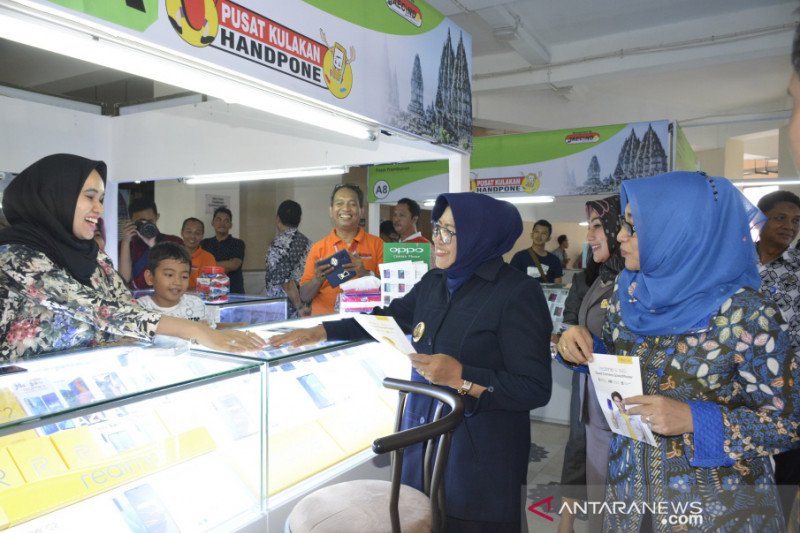 Wabup Sleman resmikan pusat kulakan HP dan elektronik di Pasar Prambanan