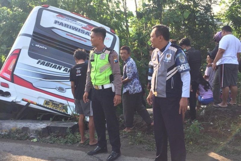 Kapolres Blitar sebut sejumlah korban kecelakaan bus sudah pulang