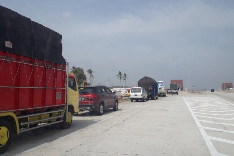 Pemudik mulai terlihat di JTTS jelang Natal dan Tahun Baru 2020