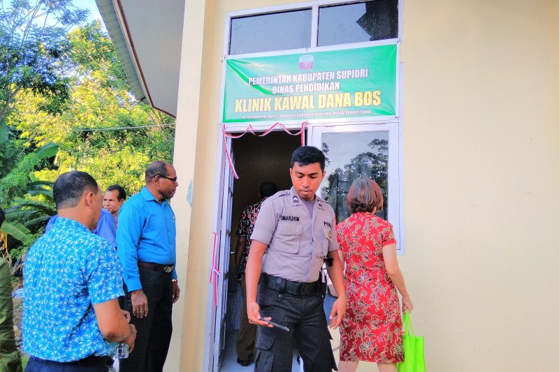 Disdik Supiori operasikan klinik kawal dana BOS untuk cegah korupsi